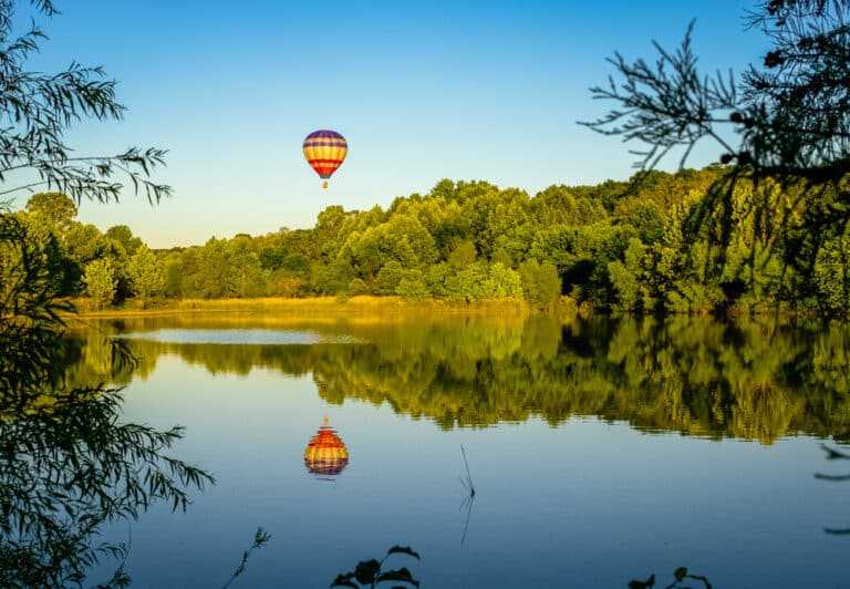 Take a Galena hot air balloon ride and soar over beautiful lakes and rural farmland below